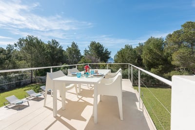 Luxury Villa Photo #11