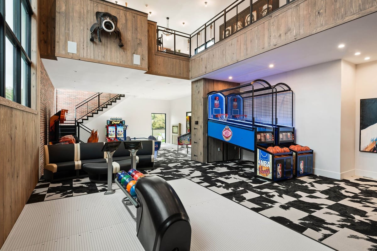 Galactic Odyssey Estate