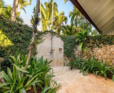 Luxury Villa Photo #13