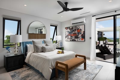 Luxury Villa Photo #13