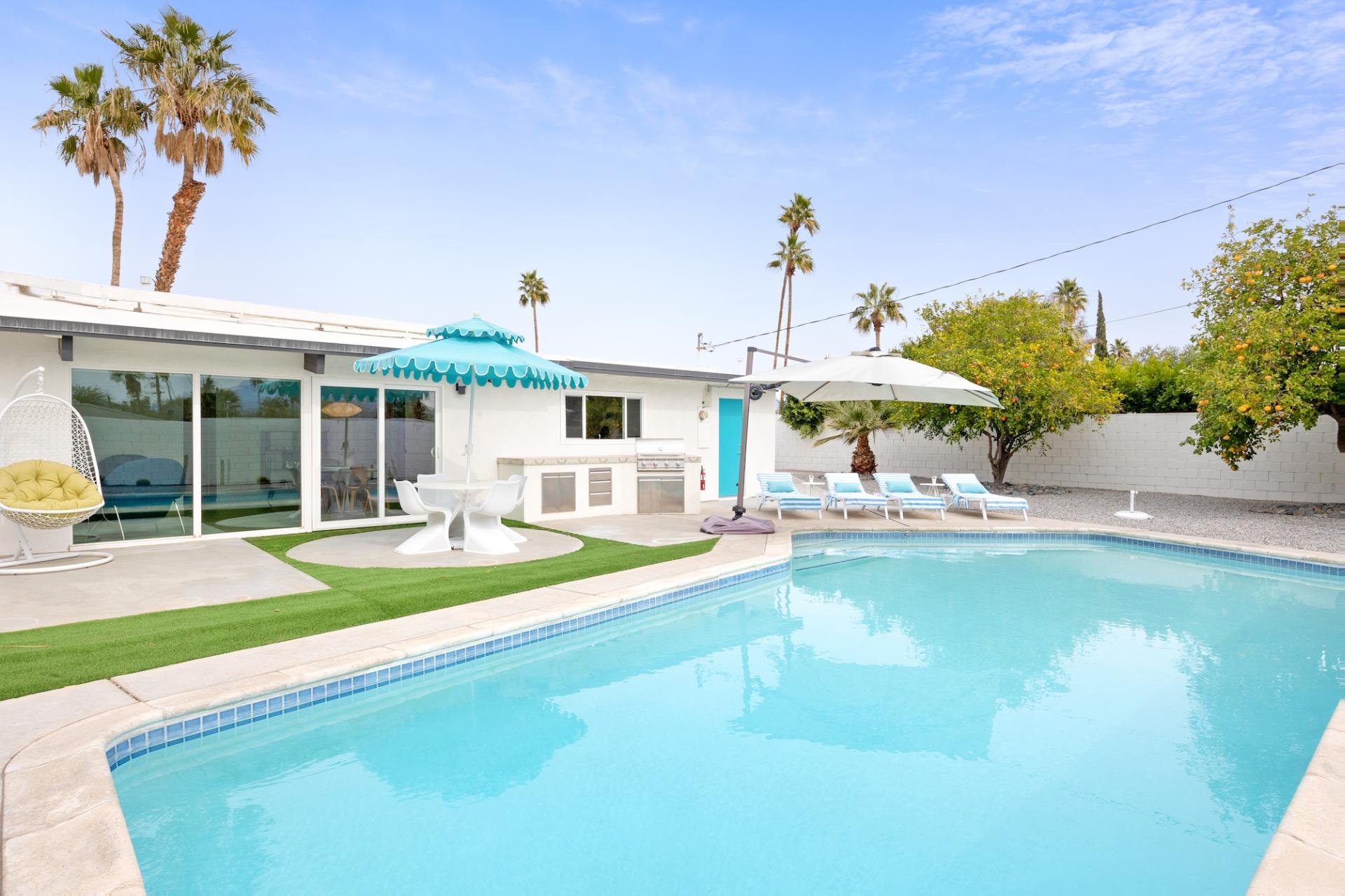 Palm Springs,Blue Martini