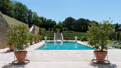 Luxury Villa Photo #9