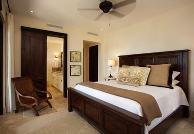 Luxury Villa Photo #14