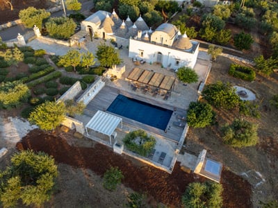 Luxury Villa Photo #10