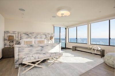 Luxury Villa Photo #22
