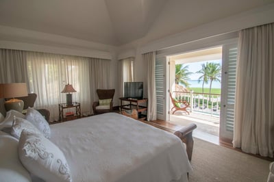 Luxury Villa Photo #27