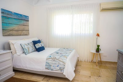 Luxury Villa Photo #41