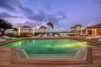 Luxury Villa Photo #5
