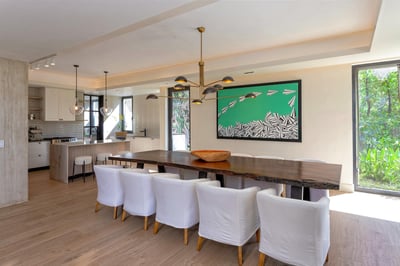 Luxury Villa Photo #13