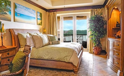 Luxury Villa Photo #11