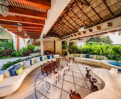 Luxury Villa Photo #12