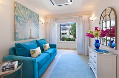 Luxury Villa Photo #3