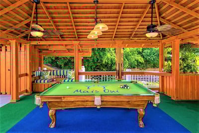 Luxury Villa Photo #13