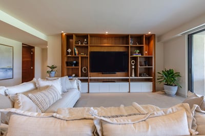 Luxury Villa Photo #24