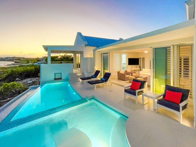 Luxury Villa Photo #20