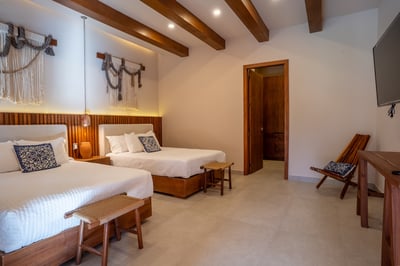 Luxury Villa Photo #56