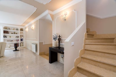 Luxury Villa Photo #30