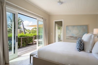 Luxury Villa Photo #6