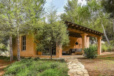 Luxury Villa Photo #35