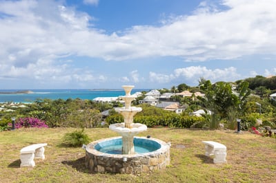 Luxury Villa Photo #12