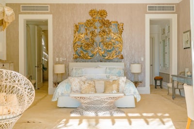 Luxury Villa Photo #46