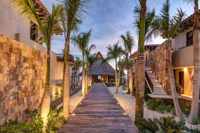 Luxury Villa Photo #7