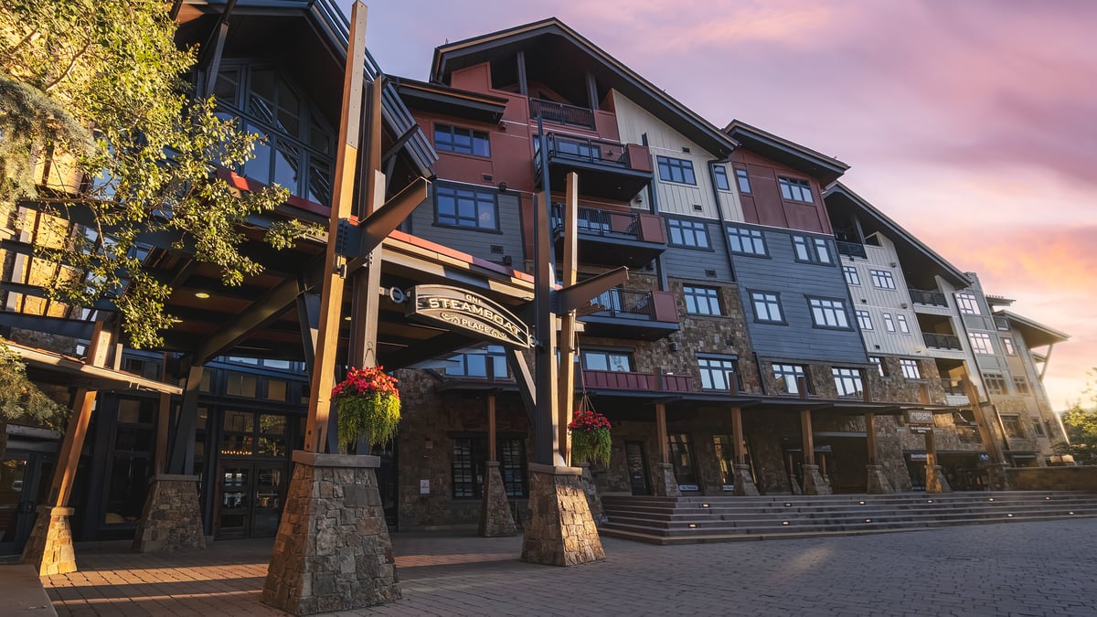 Mount Zirkel Residence