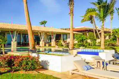 Luxury Villa Photo #10