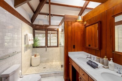 Luxury Villa Photo #36