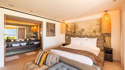 Luxury Villa Photo #45