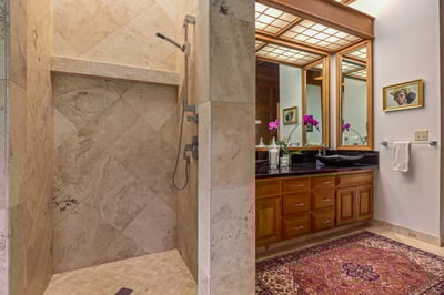 Luxury Villa Photo #29