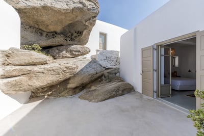 Luxury Villa Photo #31