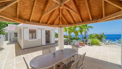Luxury Villa Photo #10