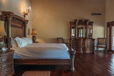 Luxury Villa Photo #33