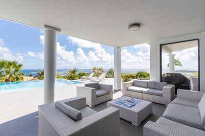 Luxury Villa Photo #14