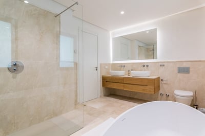 Luxury Villa Photo #22