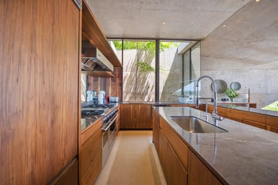 Luxury Villa Photo #37