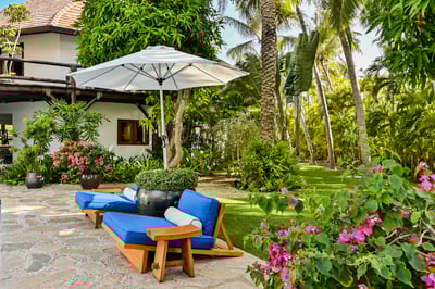 Luxury Villa Photo #6