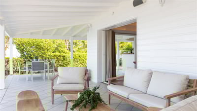 Luxury Villa Photo #9