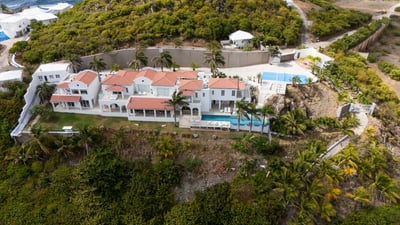 Luxury Villa Photo #60