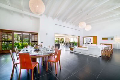 Luxury Villa Photo #7