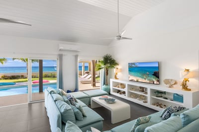 Luxury Villa Photo #46