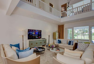 Luxury Villa Photo #11