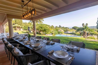 Luxury Villa Photo #6