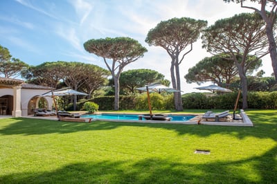 Luxury Villa Photo #5