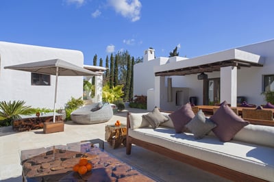 Luxury Villa Photo #16