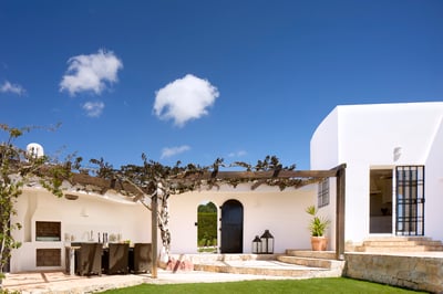 Luxury Villa Photo #10