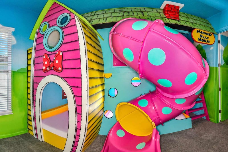 Titan at Villatel Village Solterra