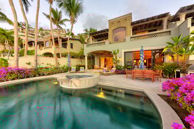 Luxury Villa Photo #4