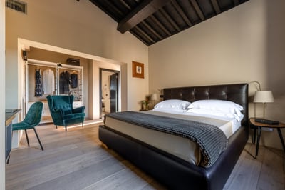 Luxury Villa Photo #38